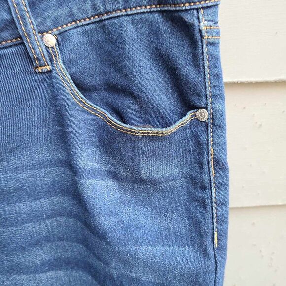 Tahari Jeans size 16 / 33 - Picture 5 of 14